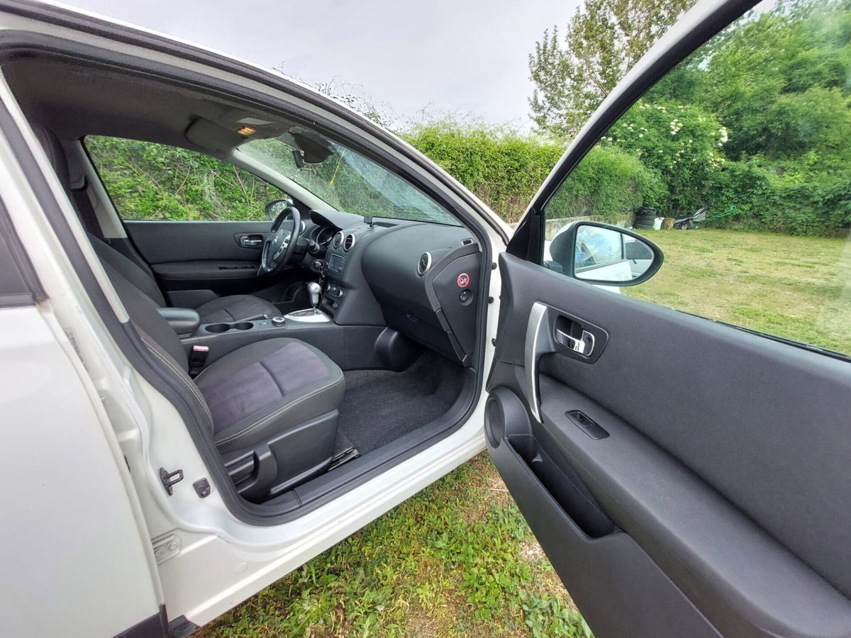 Nissan Qashqai 2.0 dCi DPF Tekna (7)