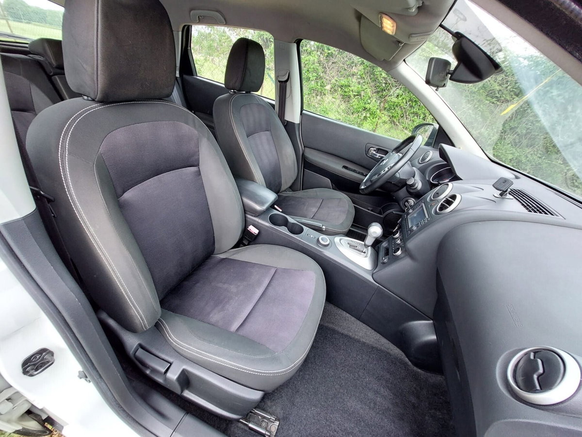 Nissan Qashqai 2.0 dCi DPF Tekna (9)