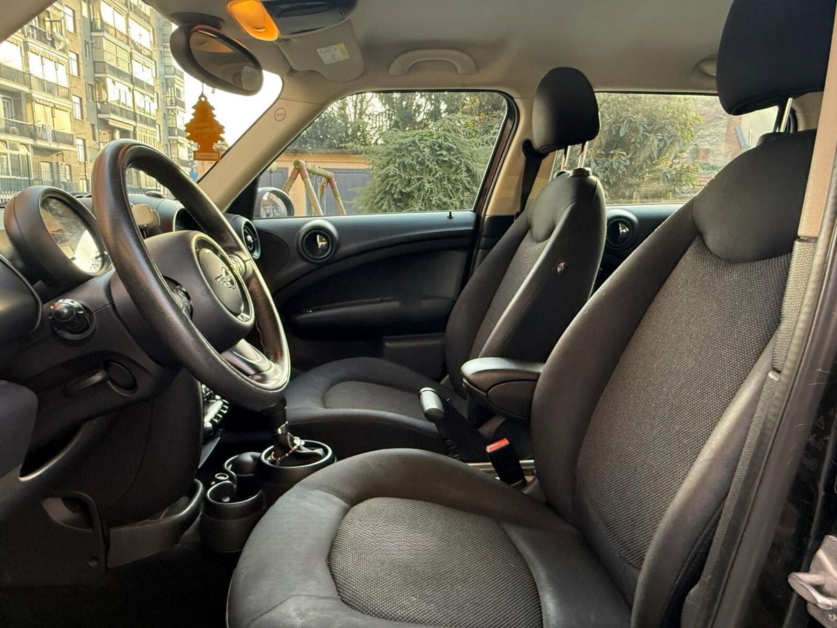 MINI Mini Countryman 2.0 Cooper D Business XL Countryman ALL4 Automatica (16)