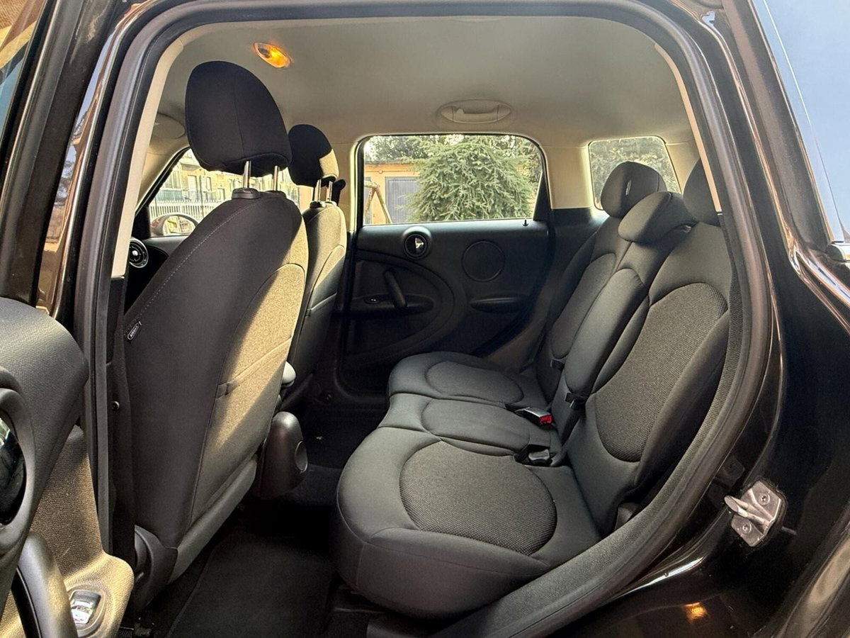 MINI Mini Countryman 2.0 Cooper D Business XL Countryman ALL4 Automatica (18)
