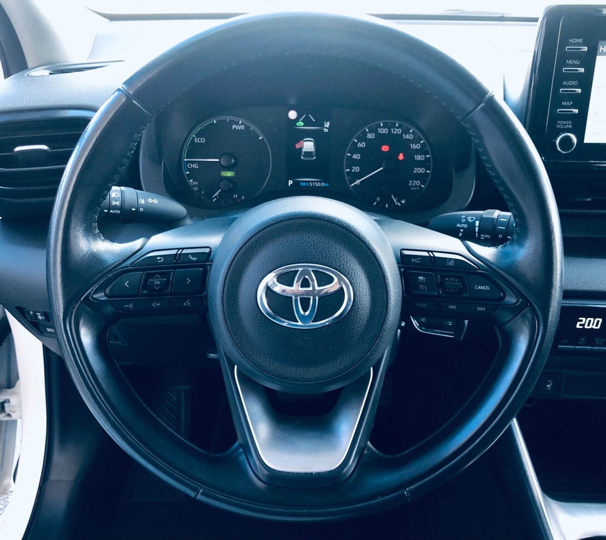 Toyota Yaris 1.5 Hybrid 5 porte Energy (19)