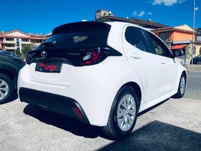 Toyota Yaris 1.5 Hybrid 5 porte Energy (5)