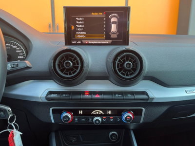 Audi Q2 Q2 30 TDI Business (14)