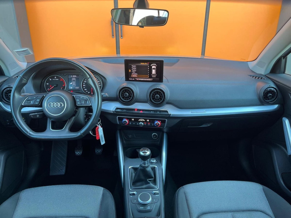 Audi Q2 Q2 30 TDI Business (17)