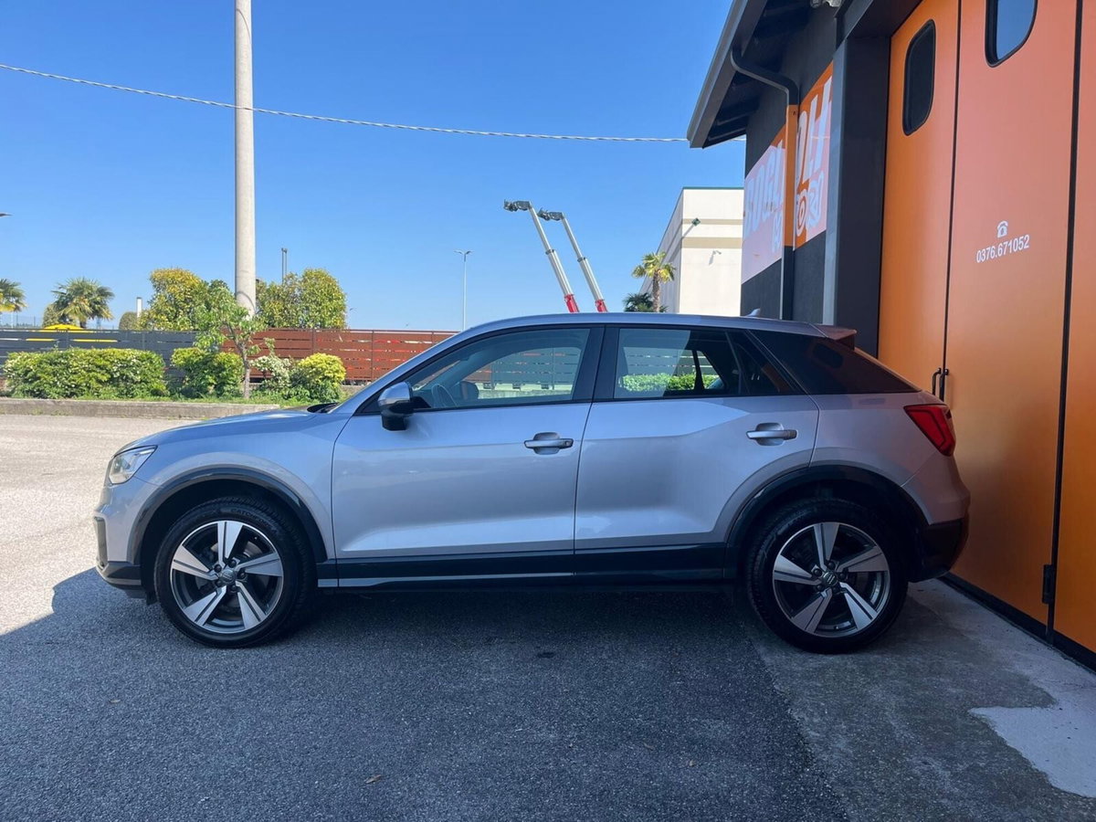Audi Q2 Q2 30 TDI Business (3)