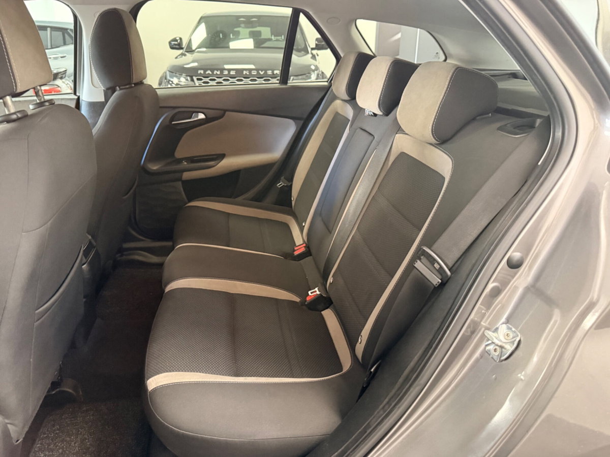 Fiat Tipo Station Wagon Tipo 1.6 Mjt S&S SW Lounge (8)