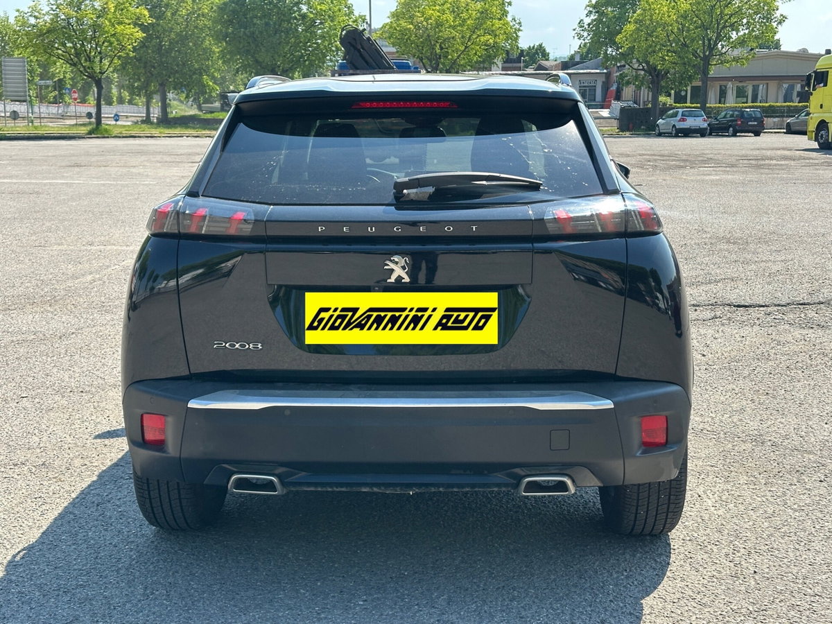 Peugeot 2008 PureTech 130 S&S EAT8 Allure Pack (6)