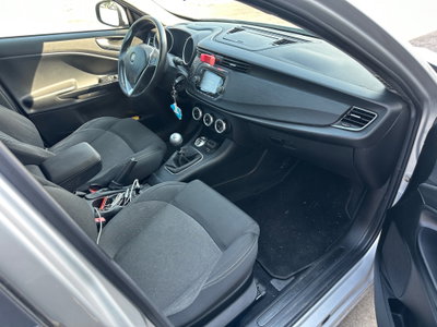Alfa Romeo Giulietta 1.6 JTDm Ti 120cv (11)