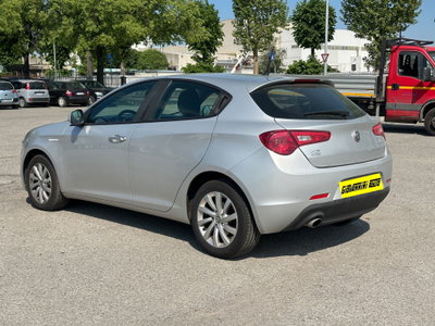 Alfa Romeo Giulietta 1.6 JTDm Ti 120cv (7)