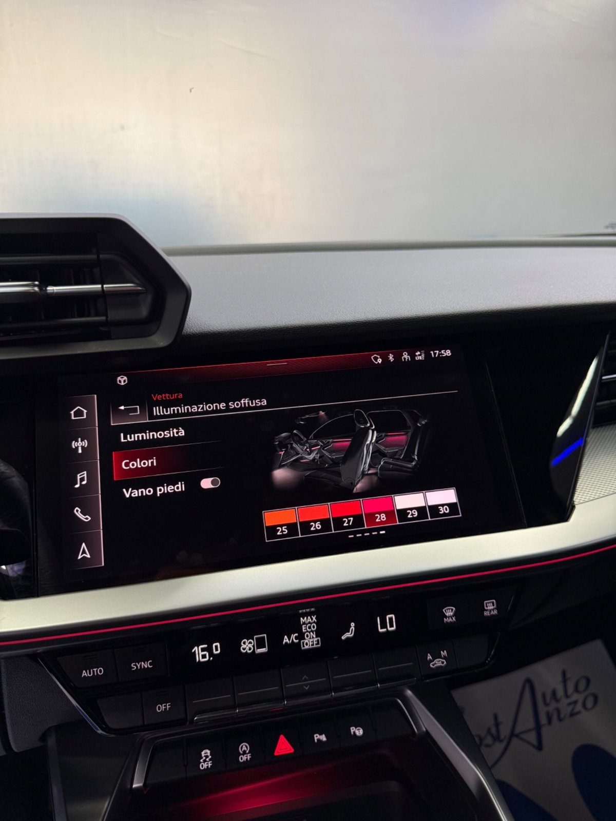 Audi A3 Sportback 30 TDI S line edition (16)