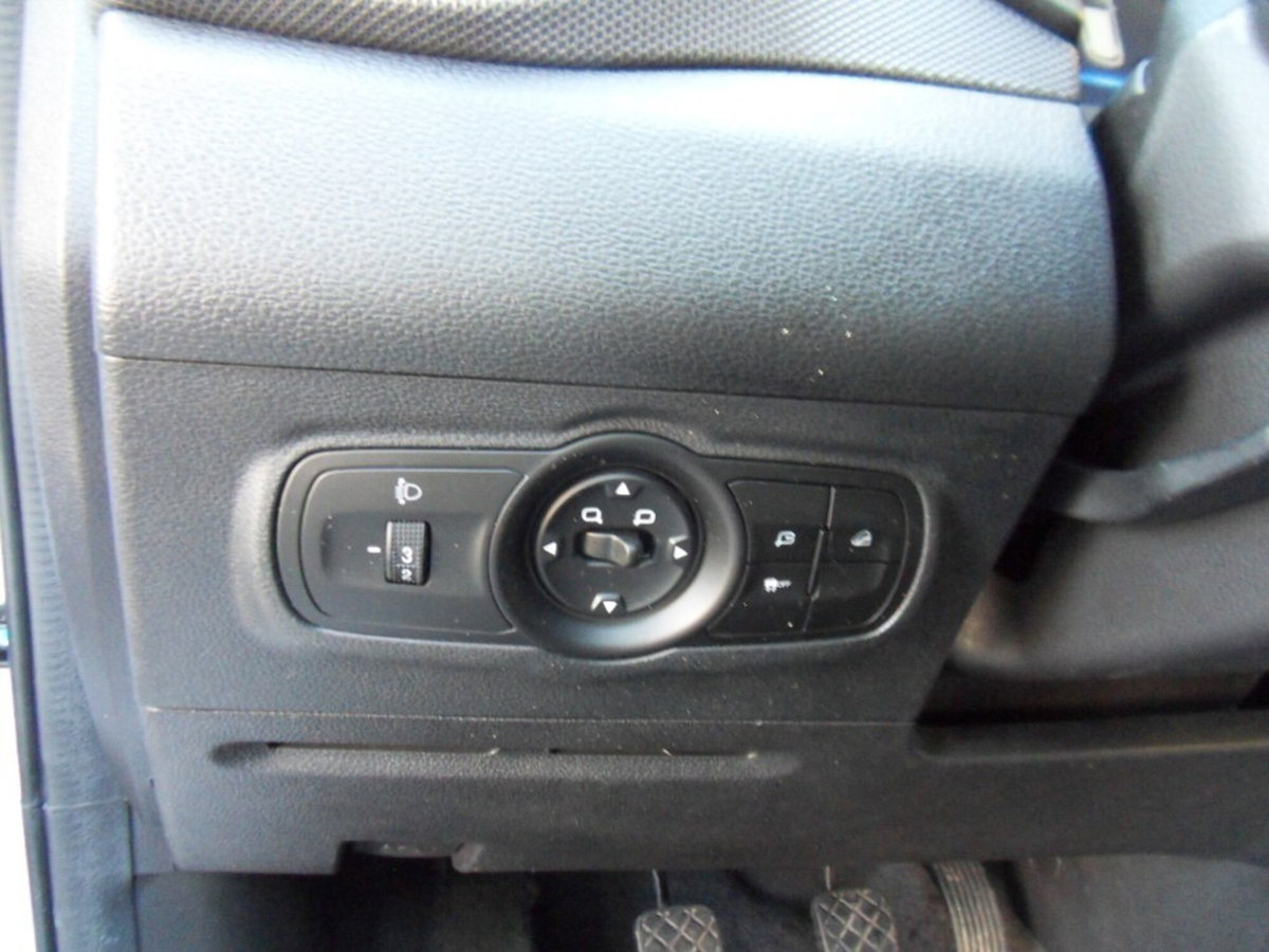 Dr dr 4.0 4.0 1.5 Bi-Fuel GPL (9)