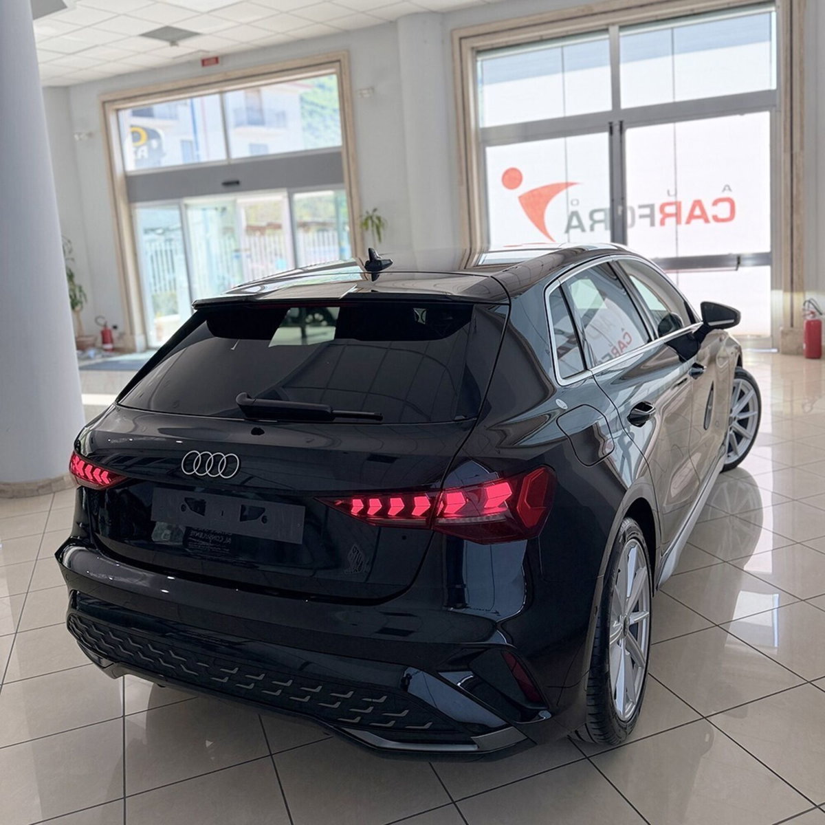 Audi A3 Sportback 35 TDI S tronic S line edition (4)