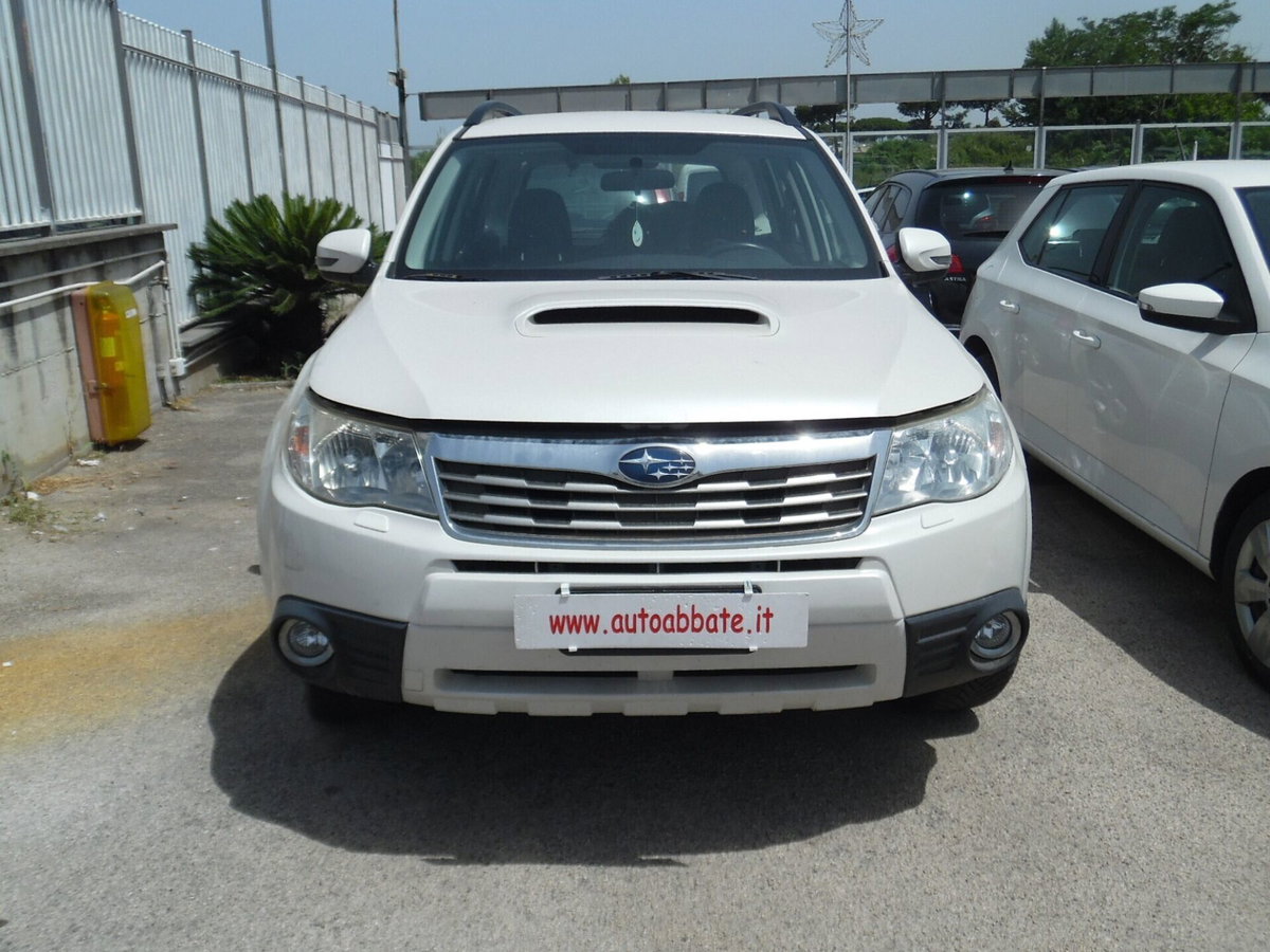 Subaru Forester 2.0D XS Trend (2)
