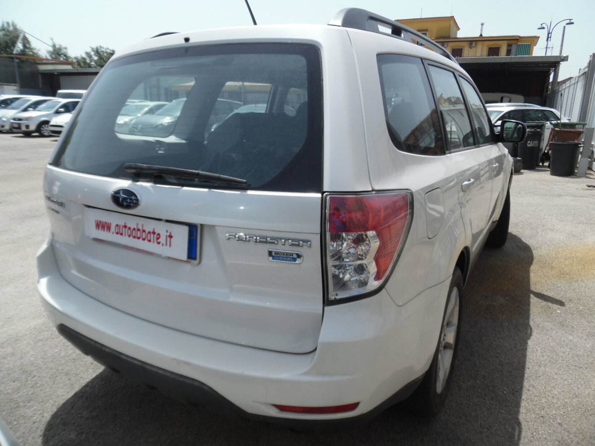 Subaru Forester 2.0D XS Trend (6)