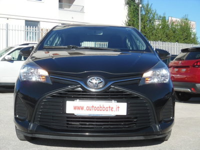 Toyota Yaris 1.0 5 porte Active (17)