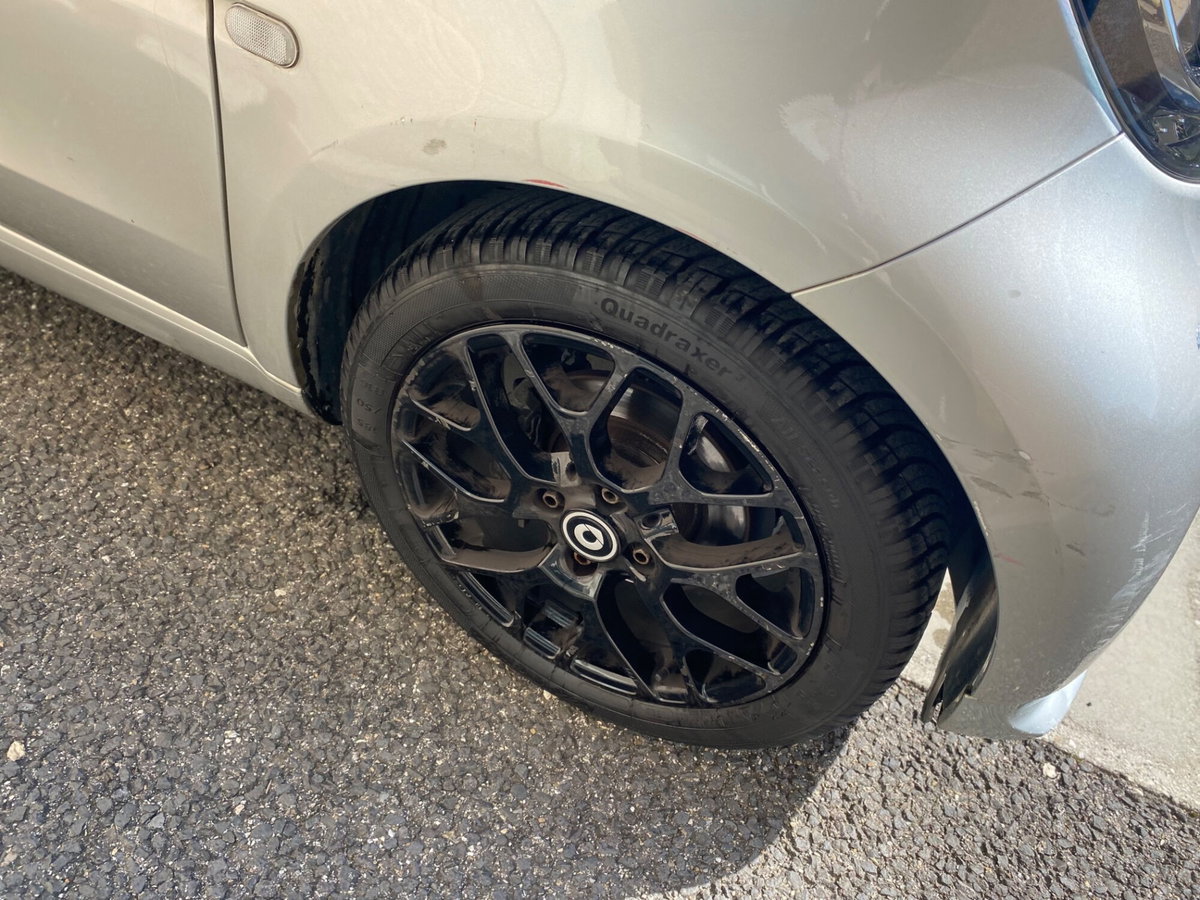 smart Fortwo Cabrio 70 1.0 twin. cabrio BRABUS Style (10)