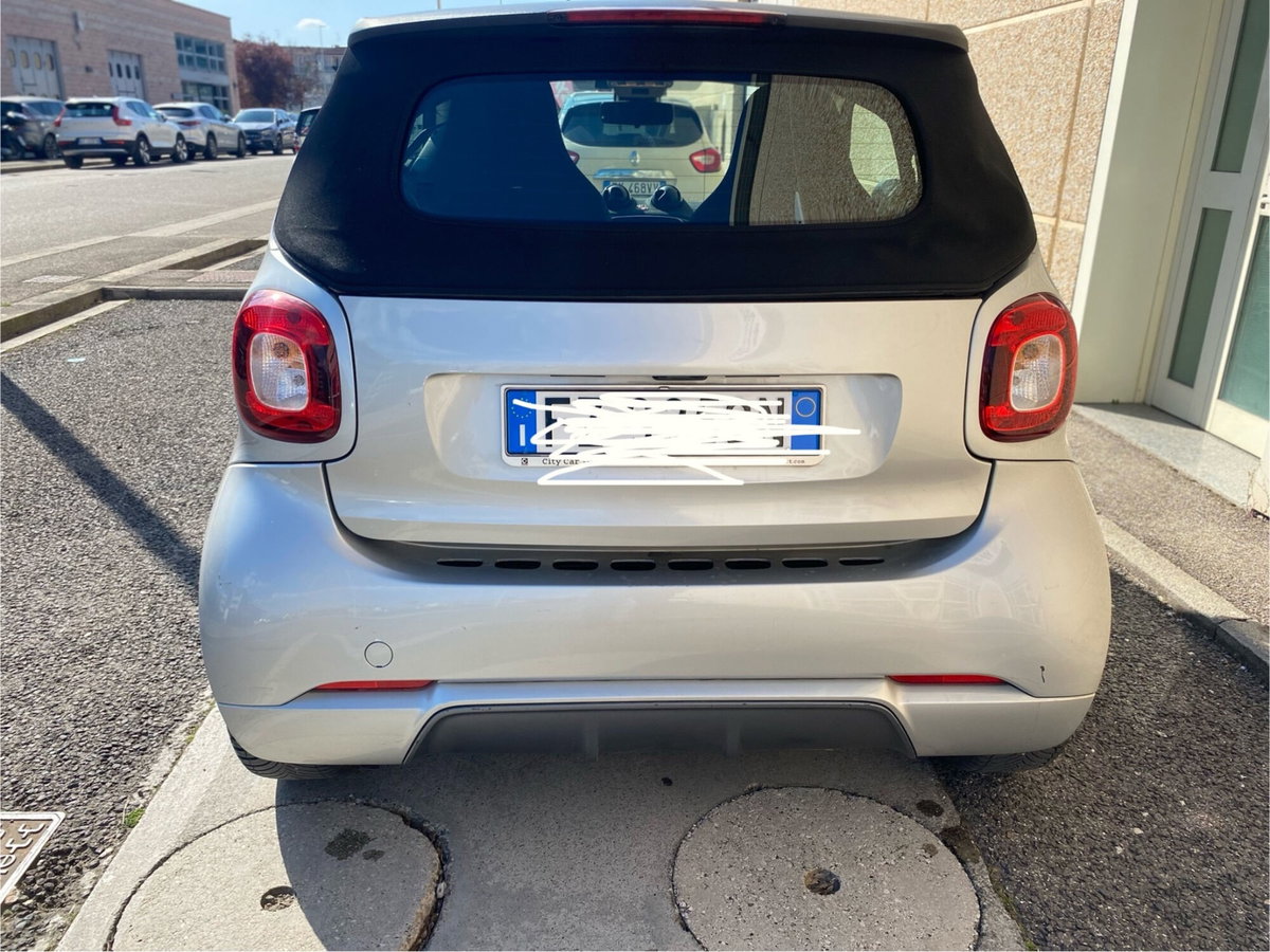 smart Fortwo Cabrio 70 1.0 twin. cabrio BRABUS Style (8)