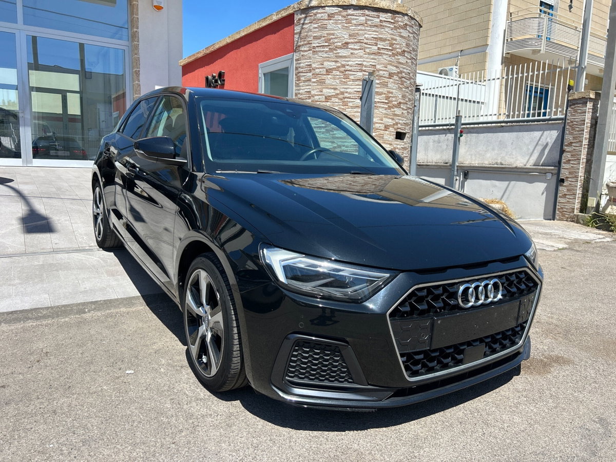 Audi A1 Sportback 25 TFSI Advanced (2)
