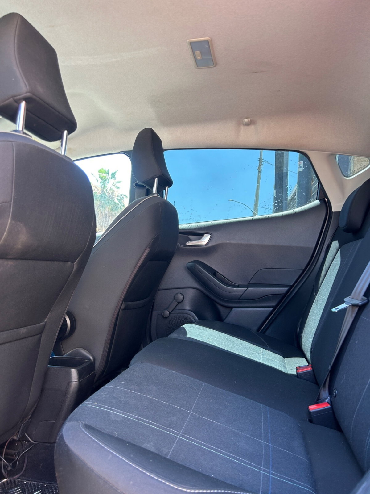 Ford Fiesta 1.1 85 CV 5 porte Business (7)