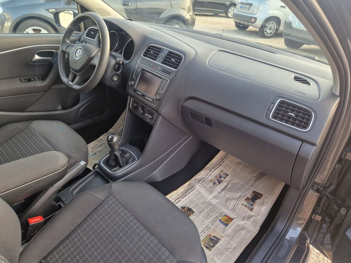 Volkswagen Polo 1.4 TDI 90 CV 5p. Highline BlueMotion Technology (11)