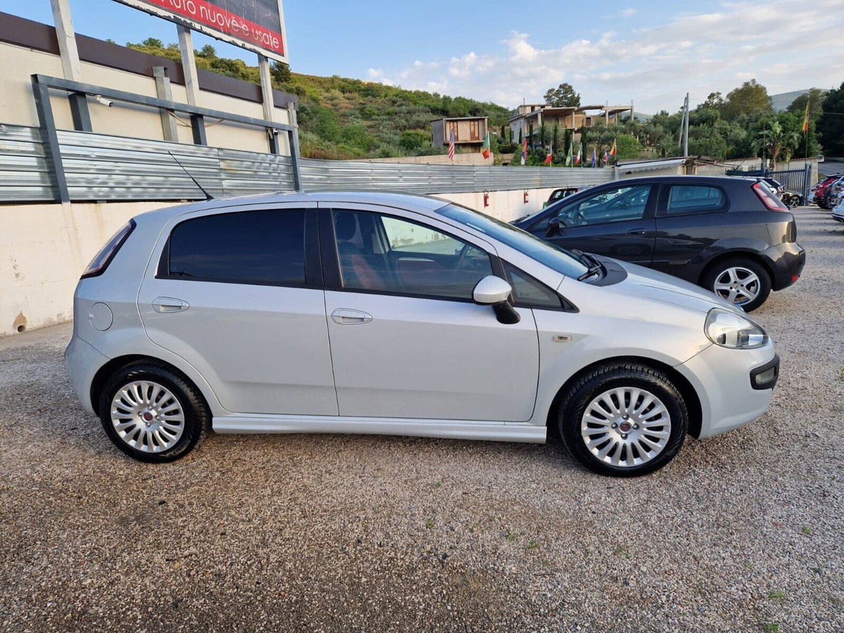 Fiat Punto Evo 1.3 Mjt 85 CV DPF 5 porte S&S DynamicECO (4)