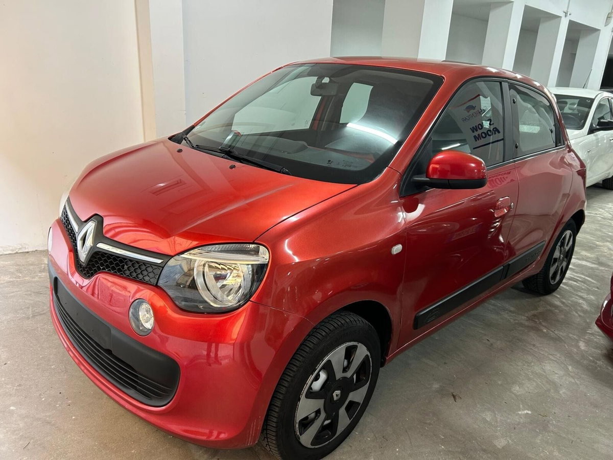 Renault Twingo 1.0 SCe Wave (2)