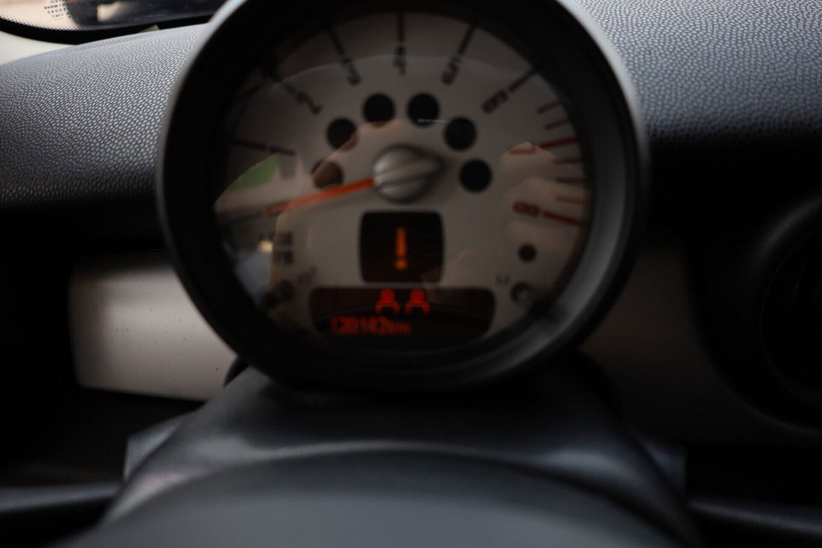MINI Mini 1.6 16V One (55kW) (11)