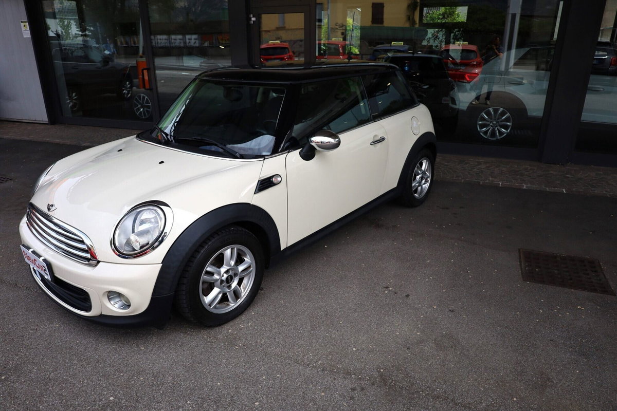 MINI Mini 1.6 16V One (55kW) (3)
