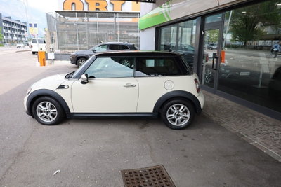 MINI Mini 1.6 16V One (55kW) (4)