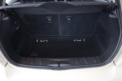 MINI Mini 1.6 16V One (55kW) (8)