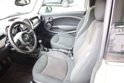 MINI Mini 1.6 16V One (55kW) (9)