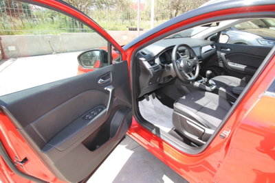 Renault Captur TCe 100 CV GPL FAP Zen (18)