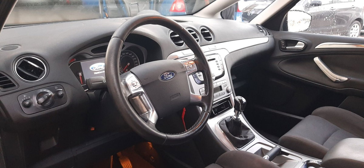 Ford S-Max 2.0 TDCi 140CV Titanium DPF (8)