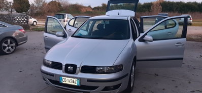 SEAT Leon TDI/110 CV cat Stella (4)