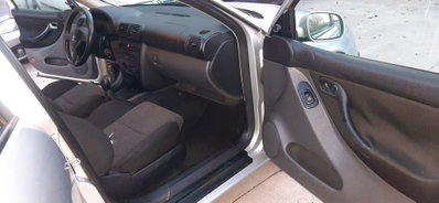 SEAT Leon TDI/110 CV cat Stella (7)