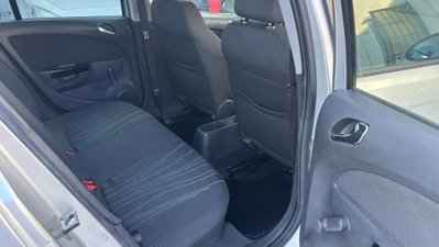 Opel Corsa 1.0 12V 5 porte Club (15)