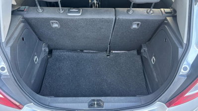 Opel Corsa 1.0 12V 5 porte Club (17)