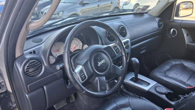 Jeep Cherokee 2.5 CRD Limited (12)