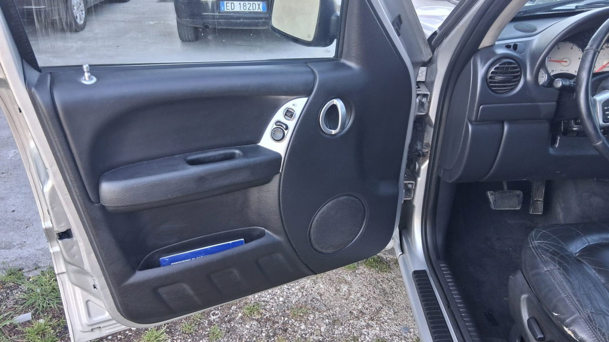 Jeep Cherokee 2.5 CRD Limited (14)