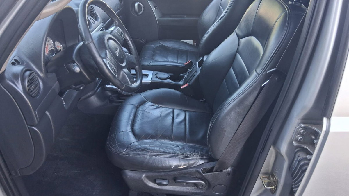 Jeep Cherokee 2.5 CRD Limited (5)