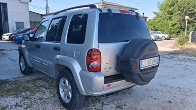 Jeep Cherokee 2.5 CRD Limited (6)
