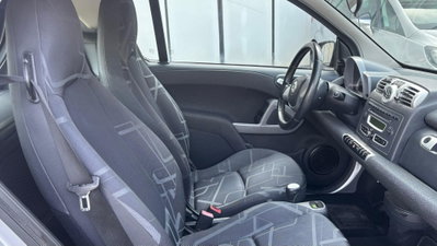 smart Fortwo 1000 52 kW coupé pure (3)