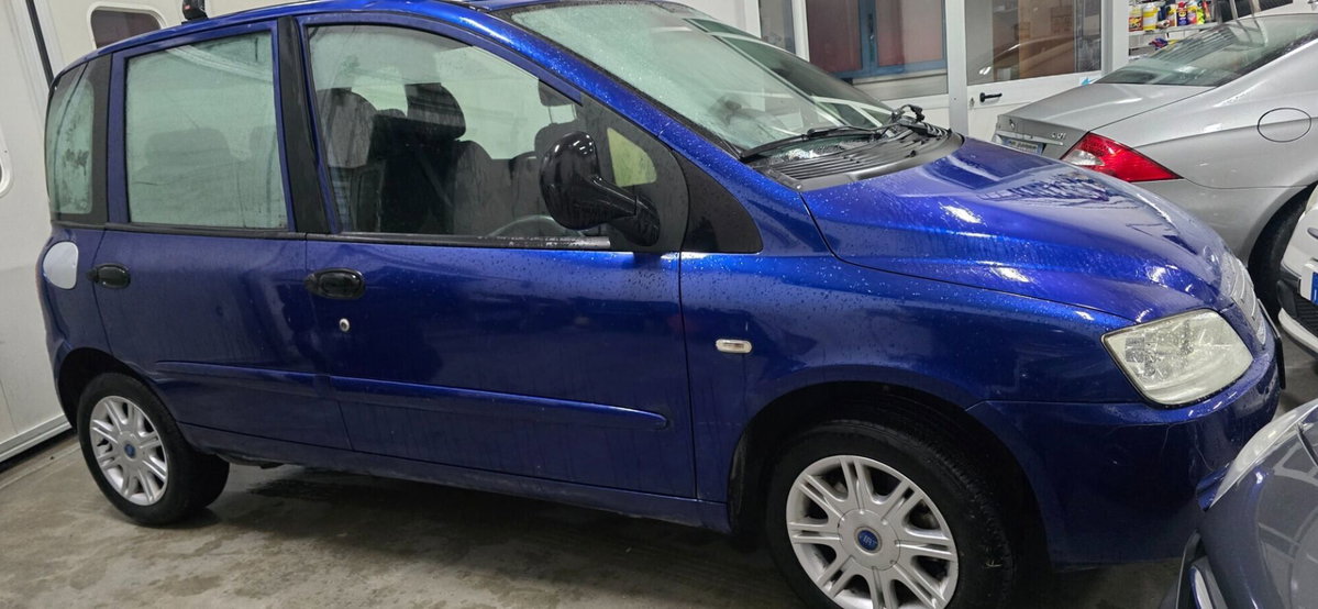 Fiat Multipla 1.6 16V Natural Power Active (2)
