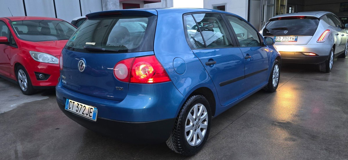Volkswagen Golf 1.9 TDI 5p. Trendline (5)