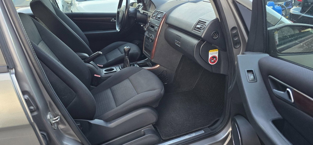 Mercedes-Benz Classe A 180 CDI Classic (11)