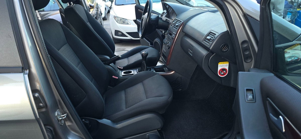 Mercedes-Benz Classe A 180 CDI Classic (13)