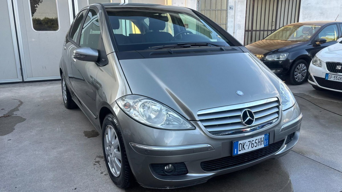 Mercedes-Benz Classe A 180 CDI Classic (17)