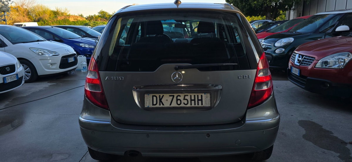 Mercedes-Benz Classe A 180 CDI Classic (8)
