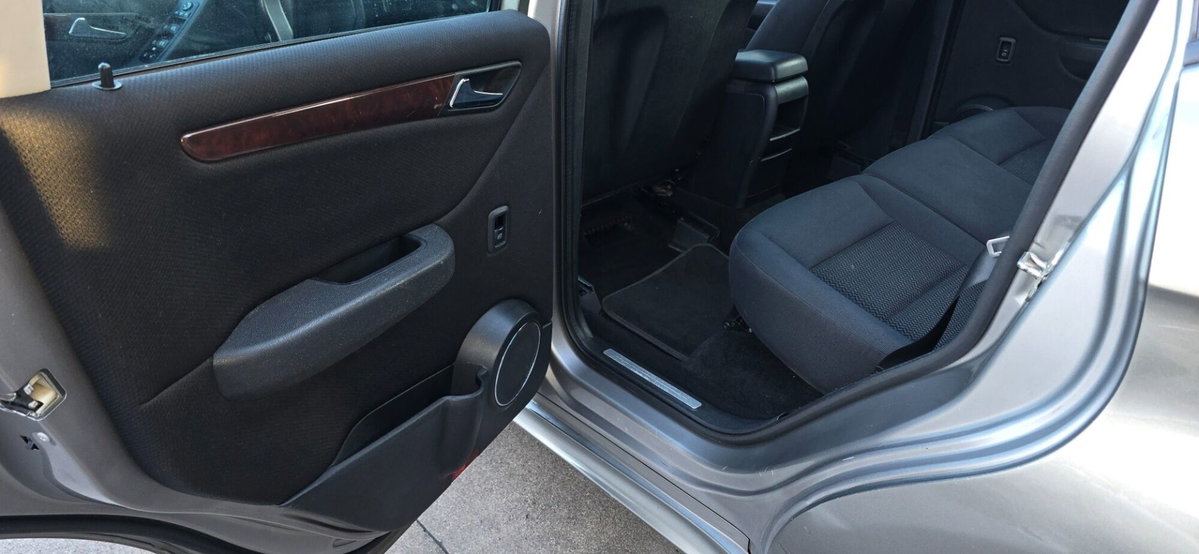 Mercedes-Benz Classe A 180 CDI Classic (9)