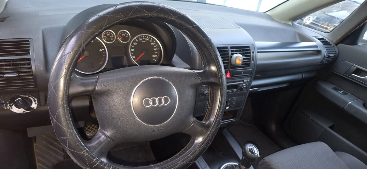 Audi A2 1.4 TDI Comfort (14)